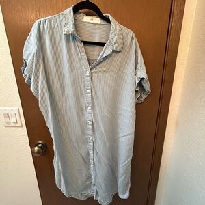 Light Blue Striped Short-Sleeve Button-Up Shirt dress